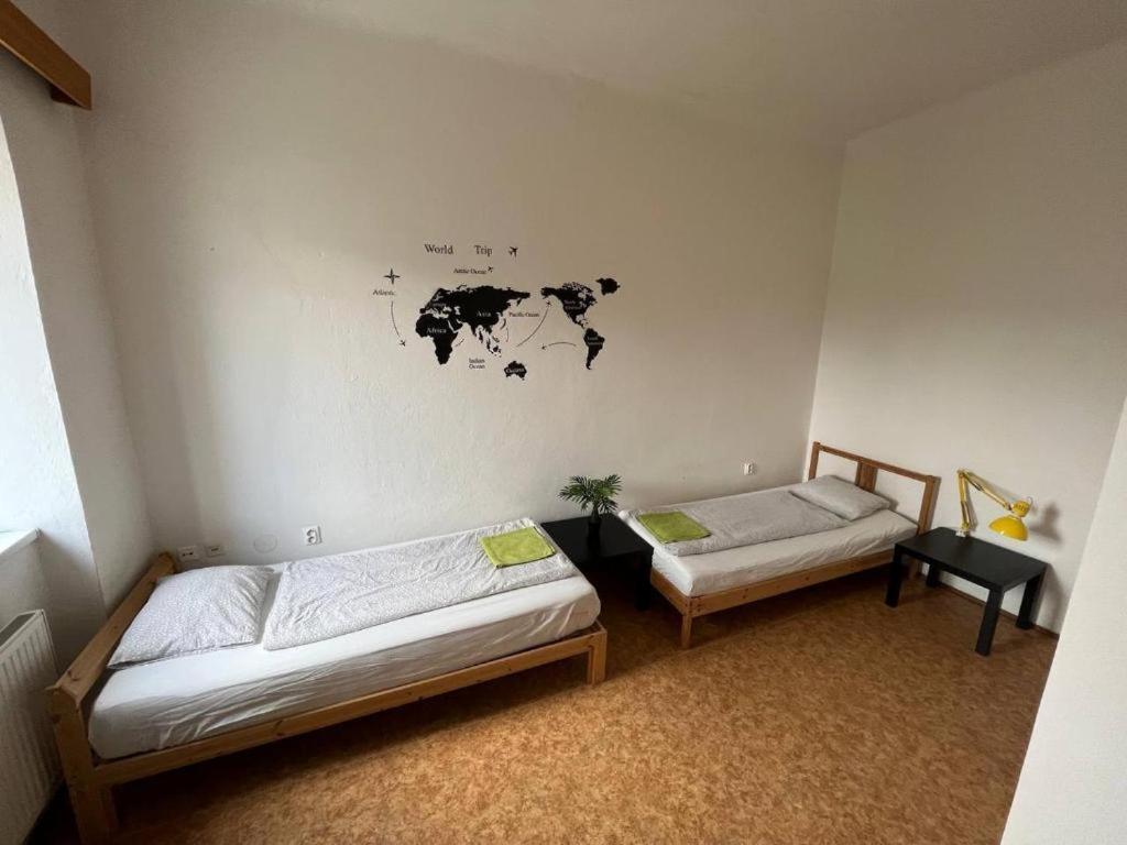 Near Main Railway And Bus Station, Vankovka Brno Luaran gambar